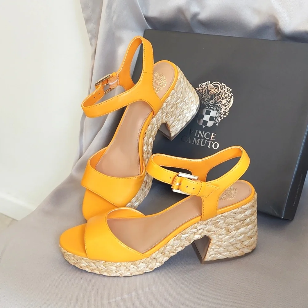 Vince Camuto Platforms, 9, 